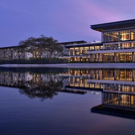 Jw Marriott Hotel Bengaluru Prestige Golfshire Resort & Spa Avati 외부 사진