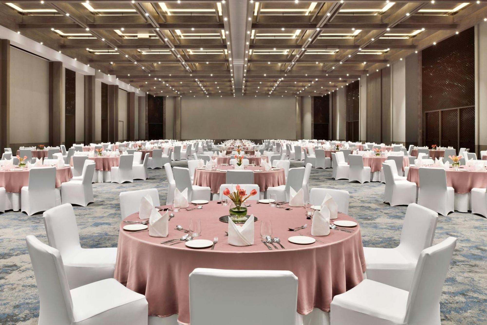 Jw Marriott Hotel Bengaluru Prestige Golfshire Resort & Spa Avati 외부 사진
