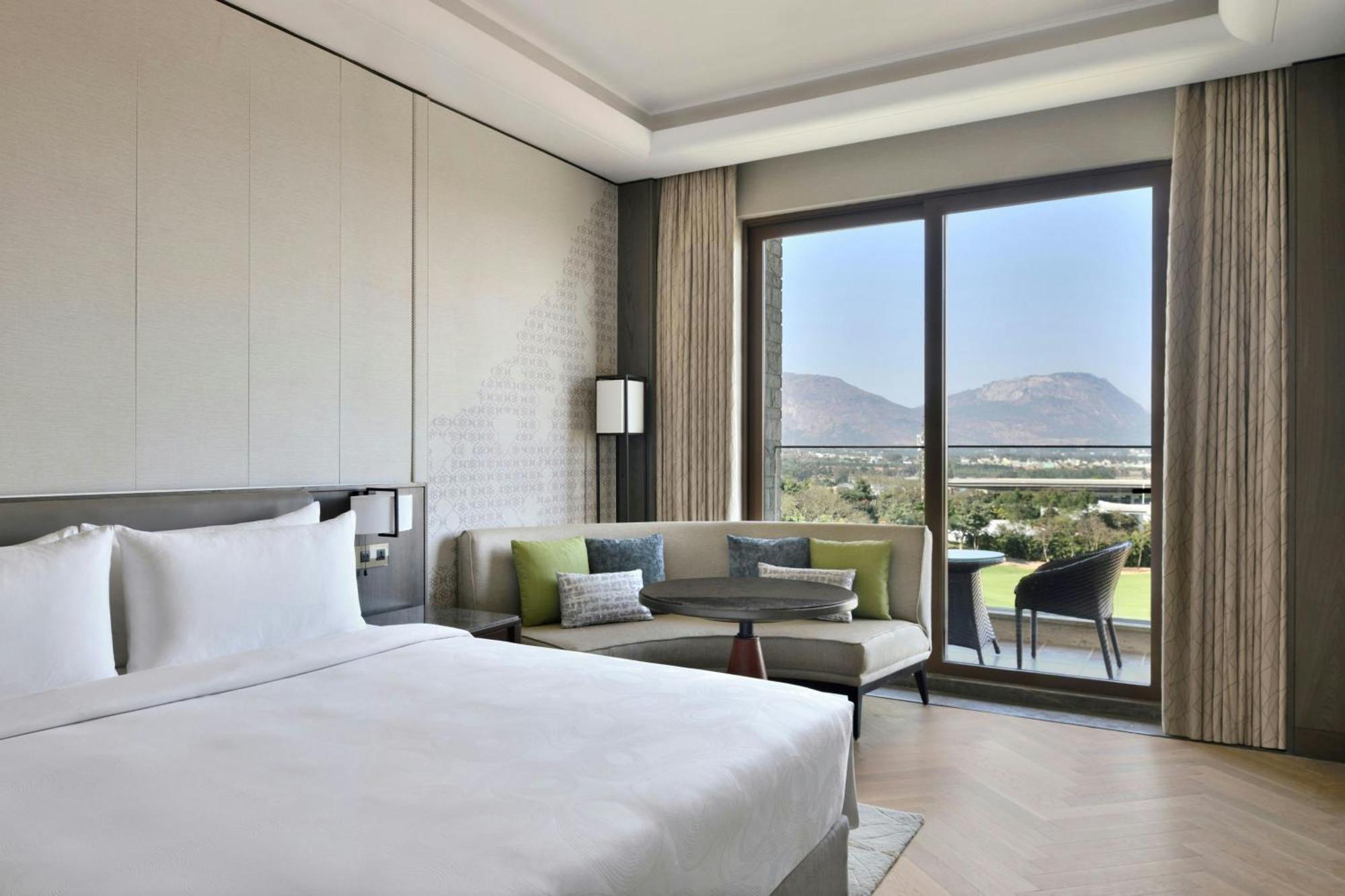 Jw Marriott Hotel Bengaluru Prestige Golfshire Resort & Spa Avati 외부 사진