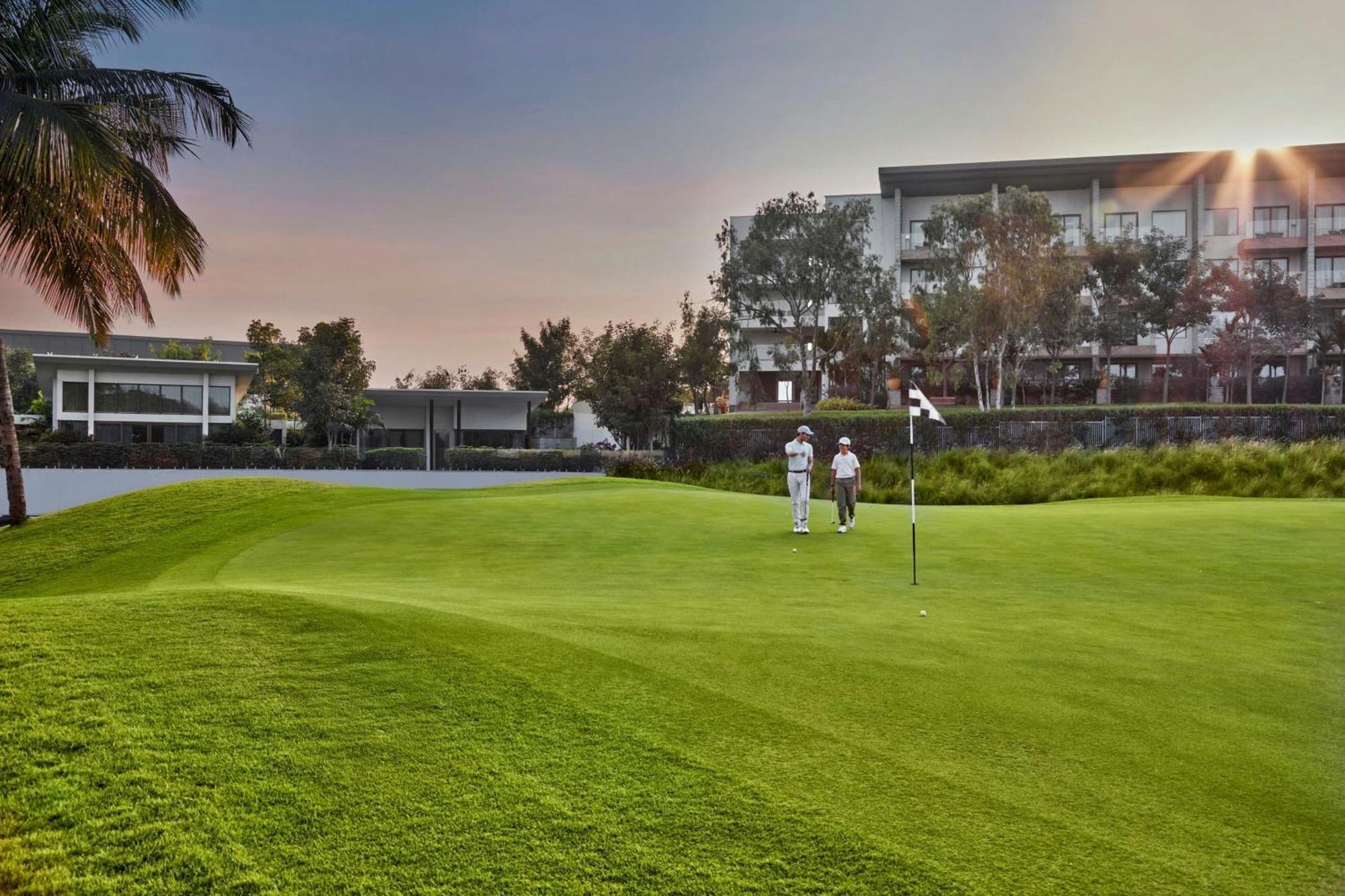 Jw Marriott Hotel Bengaluru Prestige Golfshire Resort & Spa Avati 외부 사진